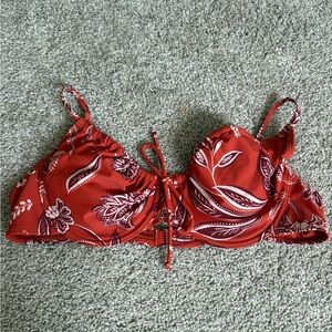 Cupshe floral underwire bikini top
